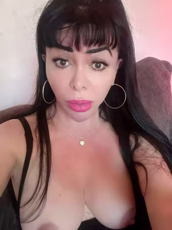 companion TS Joselynn / Tania 9 in Los Angeles, CA